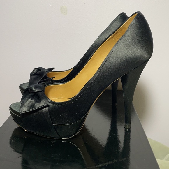 Boutique 9 Black Platform Bow Peeptoe Heels Size 7.5 - Picture 4 of 5